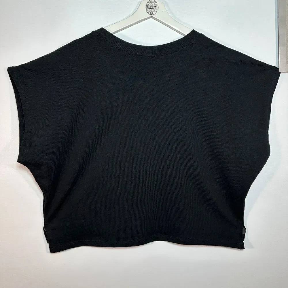 ELIE® TAHARI – SHORT-SLEEVE %100-PIMA TOP — SZ-L (NWT)